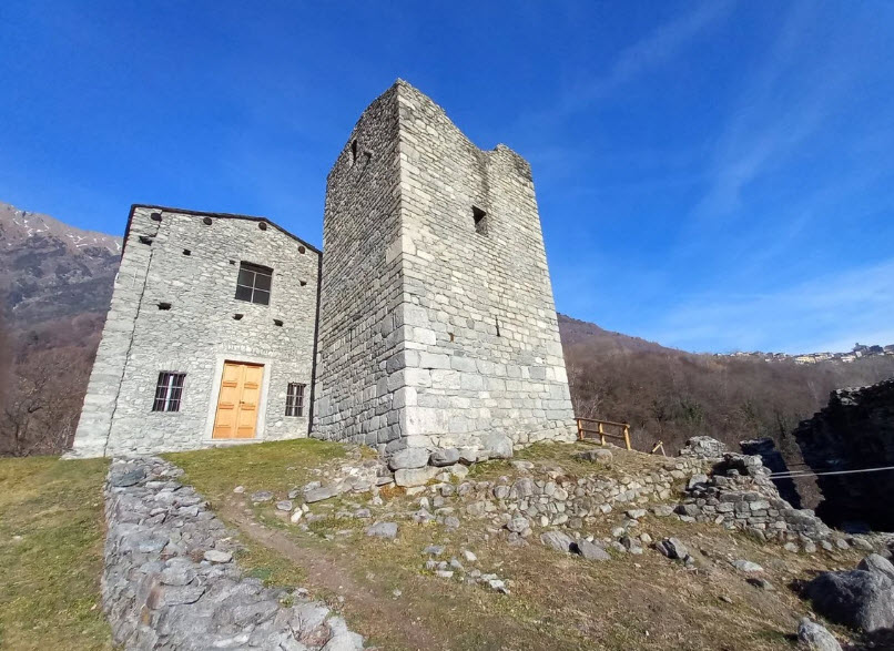 Castello di Domofole, Italy